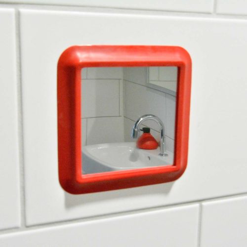 zuignap showermirror rood impressie